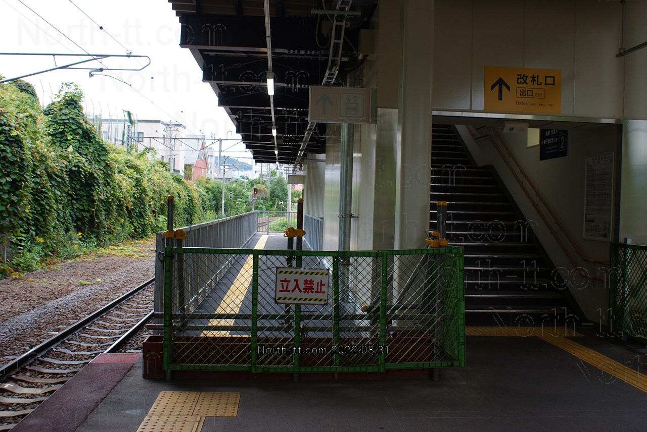  南小樽駅エレベータ通路 