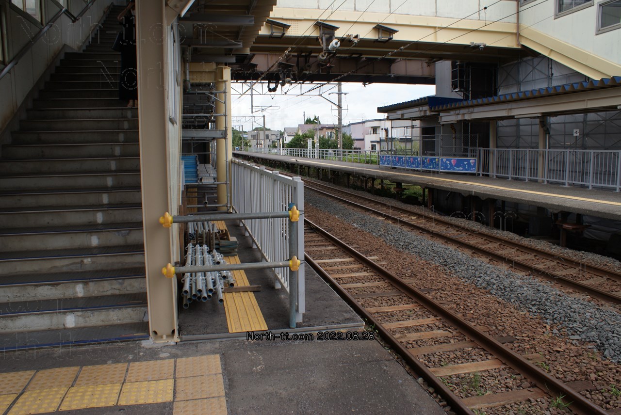  島松駅2・3番ホーム 